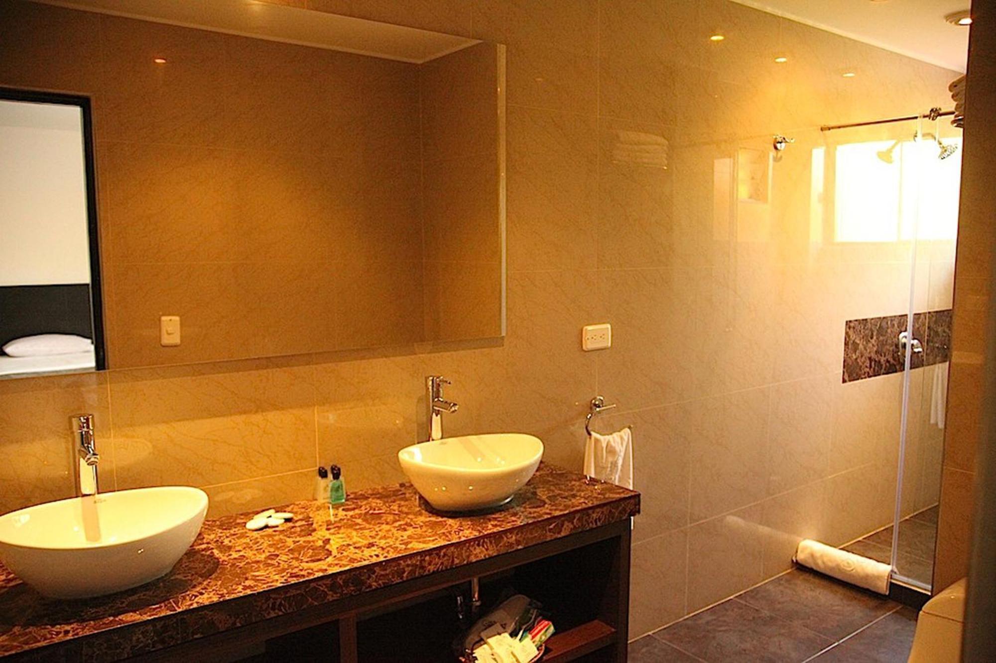 Hotel Sierra De La Cruz Valle de San Jose Room photo